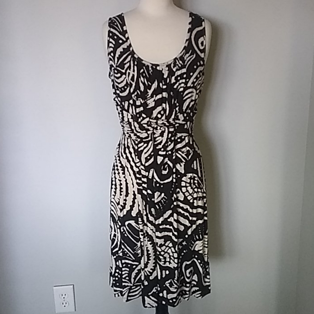 Black and Neutral 'Spence' summer dress M